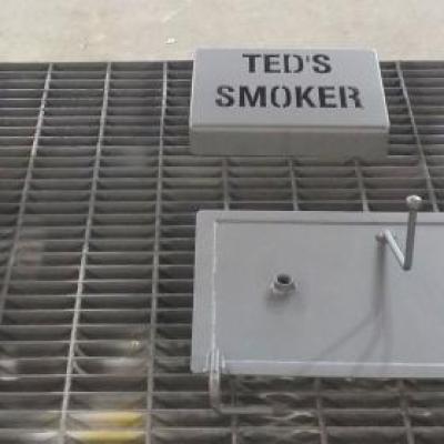 Smoker Pieces